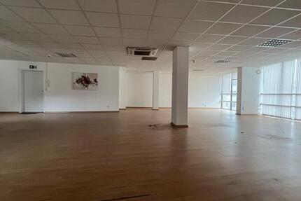 Schöne Gewerbeeinheit in der Innenstadt Pforzheim *09 zimmer