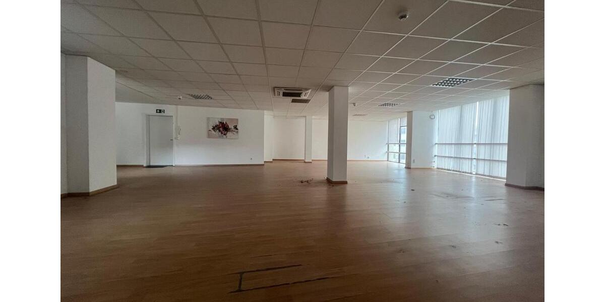 Schöne Gewerbeeinheit in der Innenstadt Pforzheim *09 zimmer