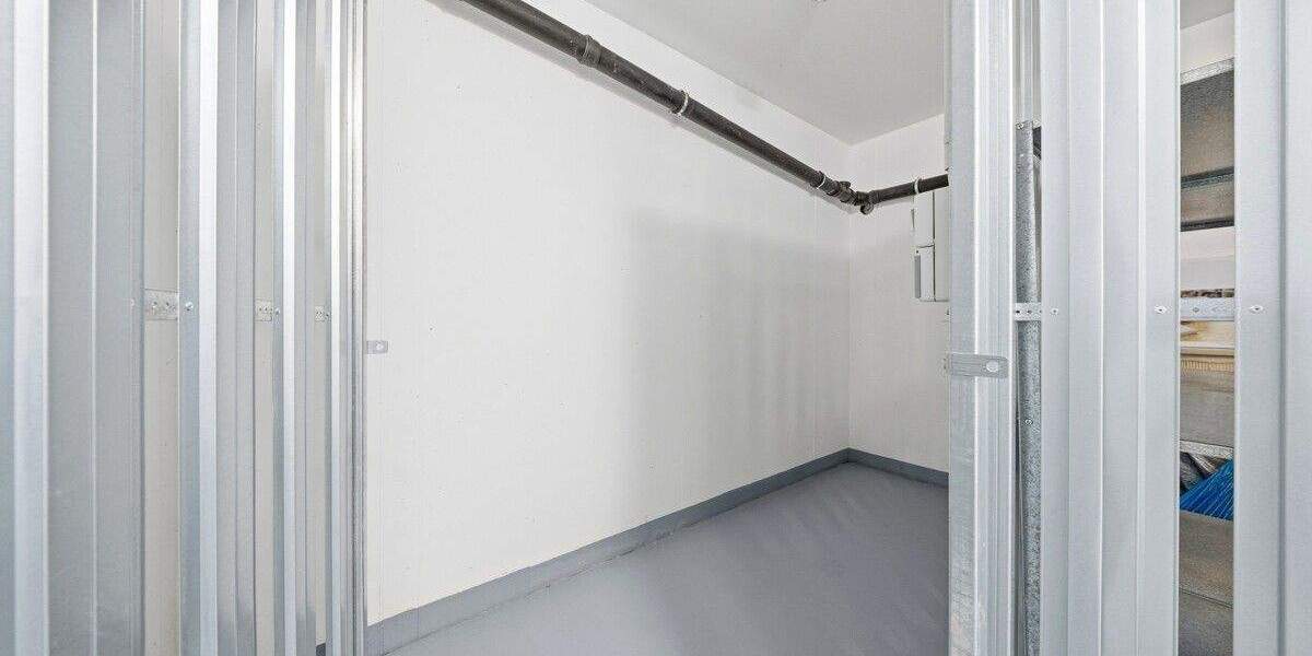 BLICKFANG: DG-Neubauwohnung mit 4 Zimmern, 2 Stellplätzen und Balkon mit wunderschöner Aussicht 4 zimmer