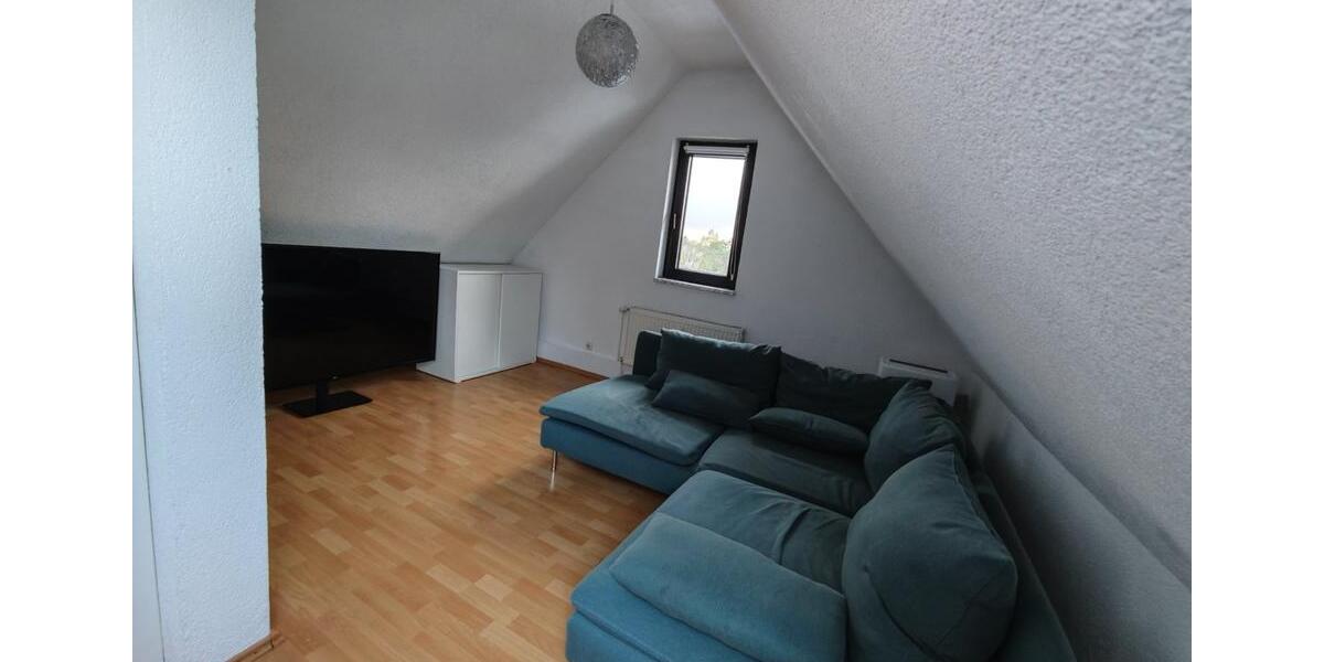 Dachgeschoßwohnung Pfinztal - 2 Zimmer, 34 m&sup2;, 570&euro; | Angebot:25892338