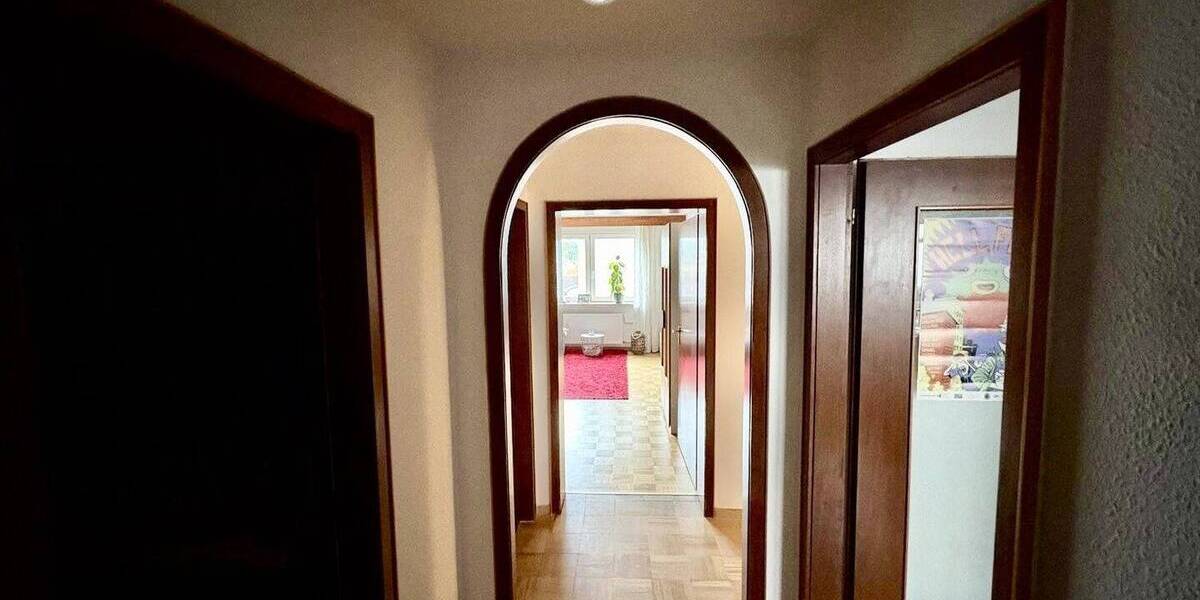 Etagenwohnung Bretten - 4 Zimmer, 98 m&sup2;, 320.000&euro; | Angebot:25706296