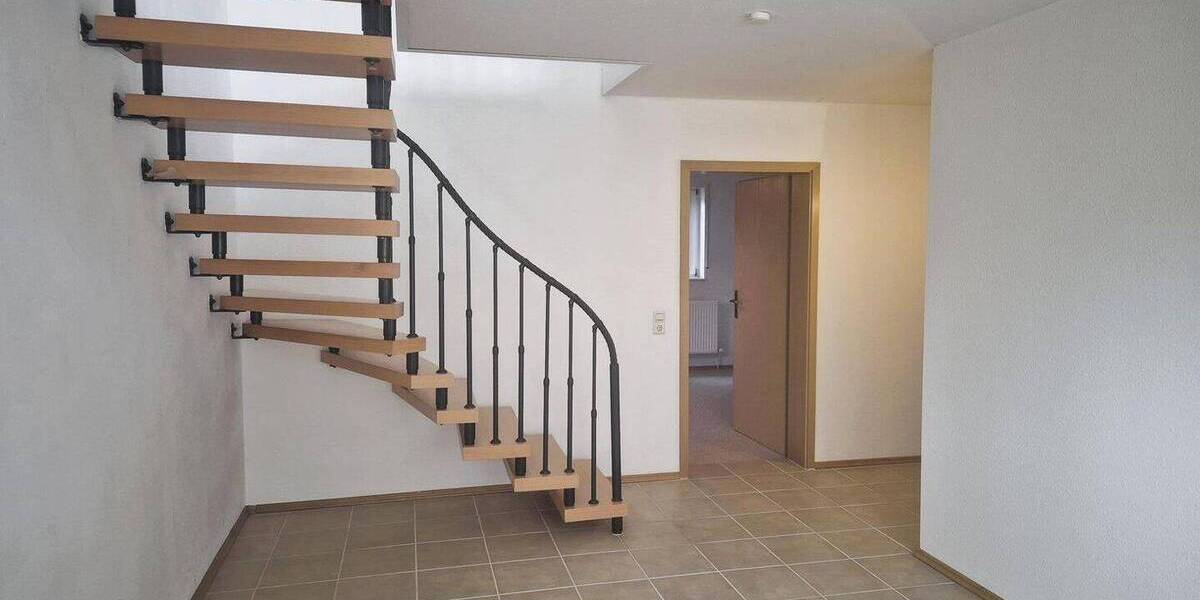 Etagenwohnung Bad Herrenalb Neusatz - 3 Zimmer, 88 m&sup2;, 179.000&euro; | Angebot:26439531