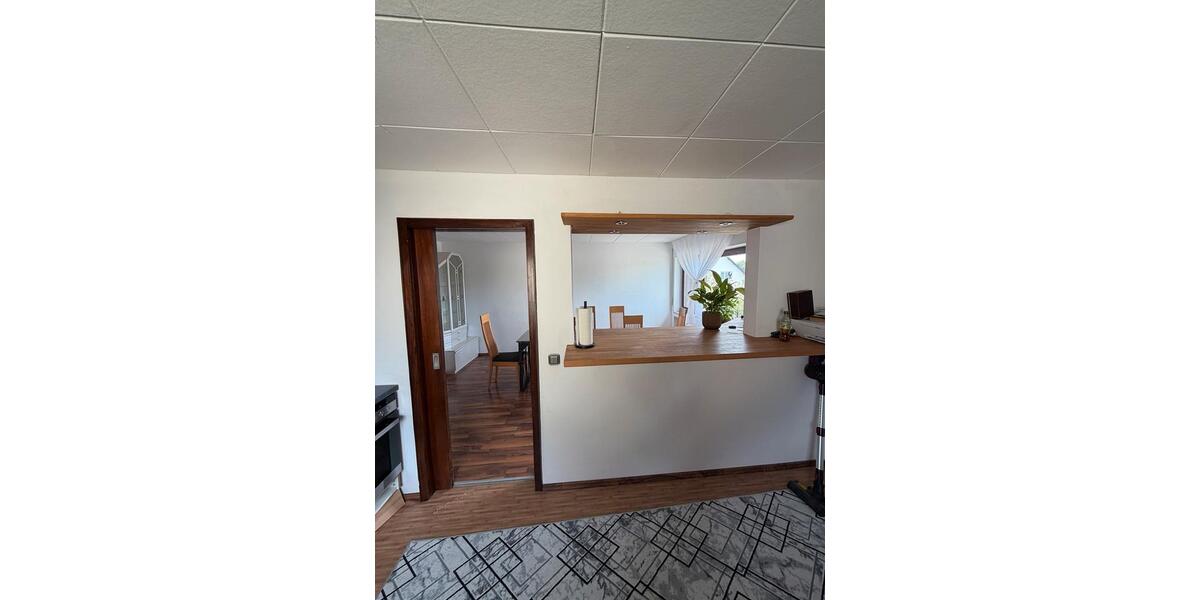 Etagenwohnung Rastatt - 2.5 Zimmer, 85 m&sup2;, 1.200&euro; | Angebot:26412569