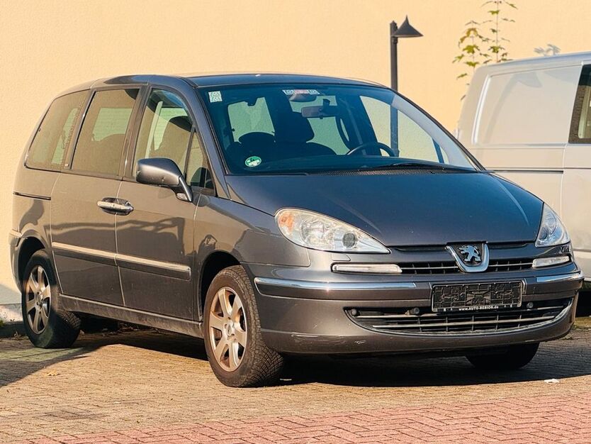 Peugeot 807 247.000 km 3.490 € Au am Rhein 76474