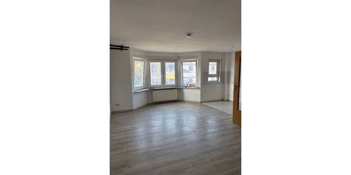Etagenwohnung Pforzheim Innenstadt - 2 Zimmer, 52 m&sup2;, 480&euro; | Angebot:25784464