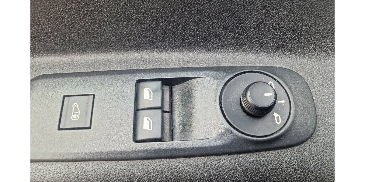 Opel Combo 1.5 D Cargo XL 3 Sitze Klima 66.000 km 14.499 &euro; Landau 76829