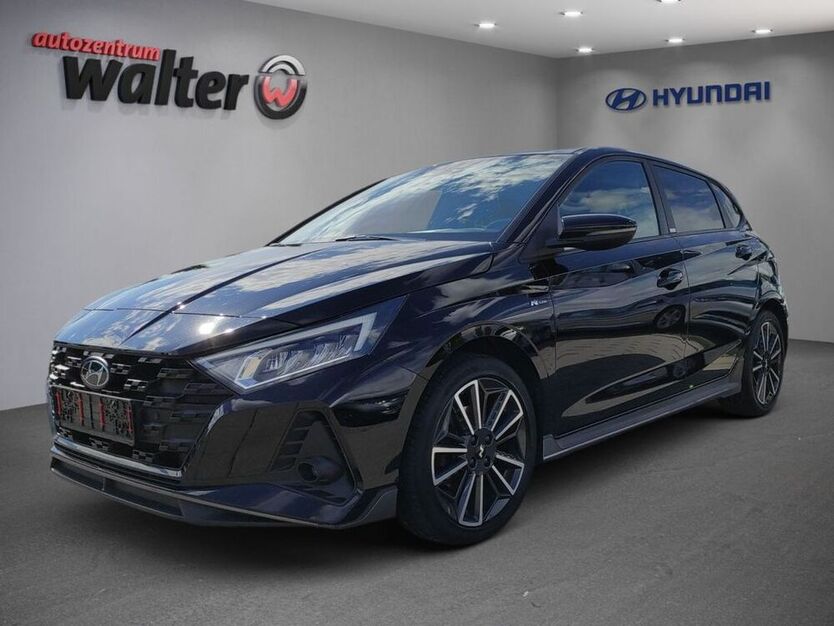 i20
