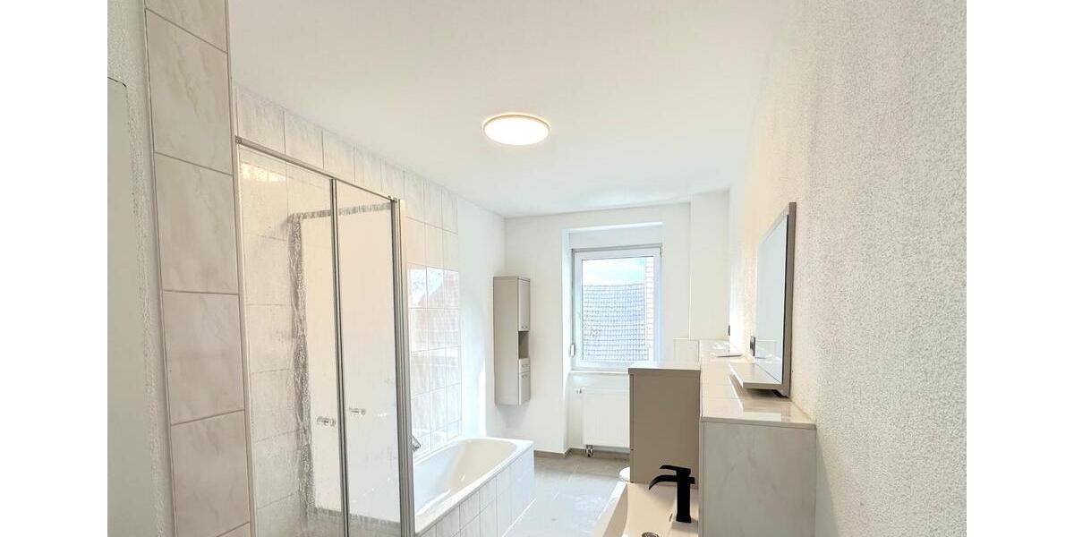 Mehrfamilienhaus, Wohnhaus Bretten - 9 Zimmer, 250 m&sup2;, 840.000&euro; | Angebot:26610987