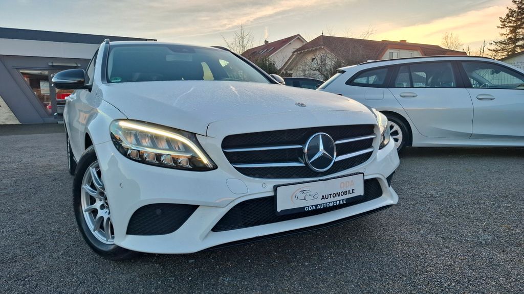 Mercedes-Benz C 180 168.300 km 15.990 &euro; Dettenheim 76706