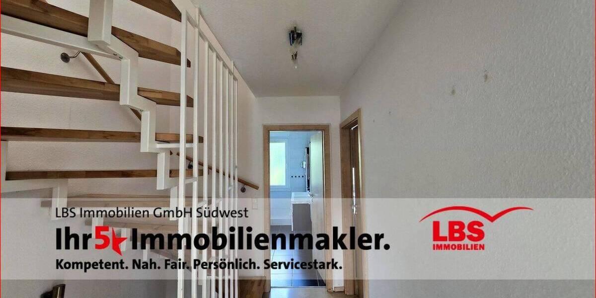 Reihenmittelhaus Pforzheim Nordstadt - 6 Zimmer, 149 m&sup2;, 495.000&euro; | Angebot:24024775