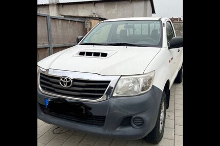 Toyota Hilux 179.000 km 14.700 &euro; Neuburg am Rhein 76776
