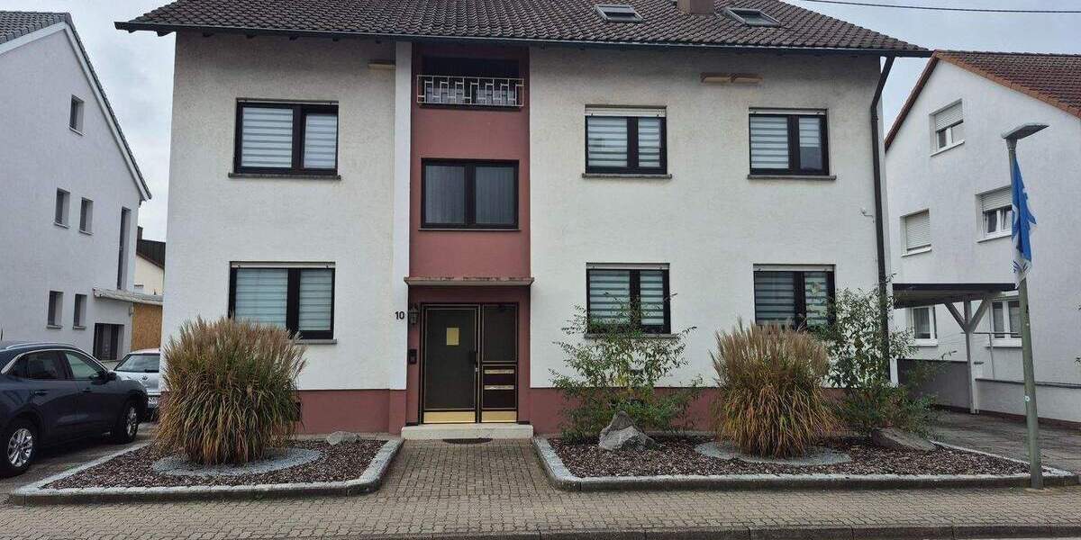 Etagenwohnung Karlsruhe Neureut - 3 Zimmer, 80 m&sup2;, 850&euro; | Angebot:25769798