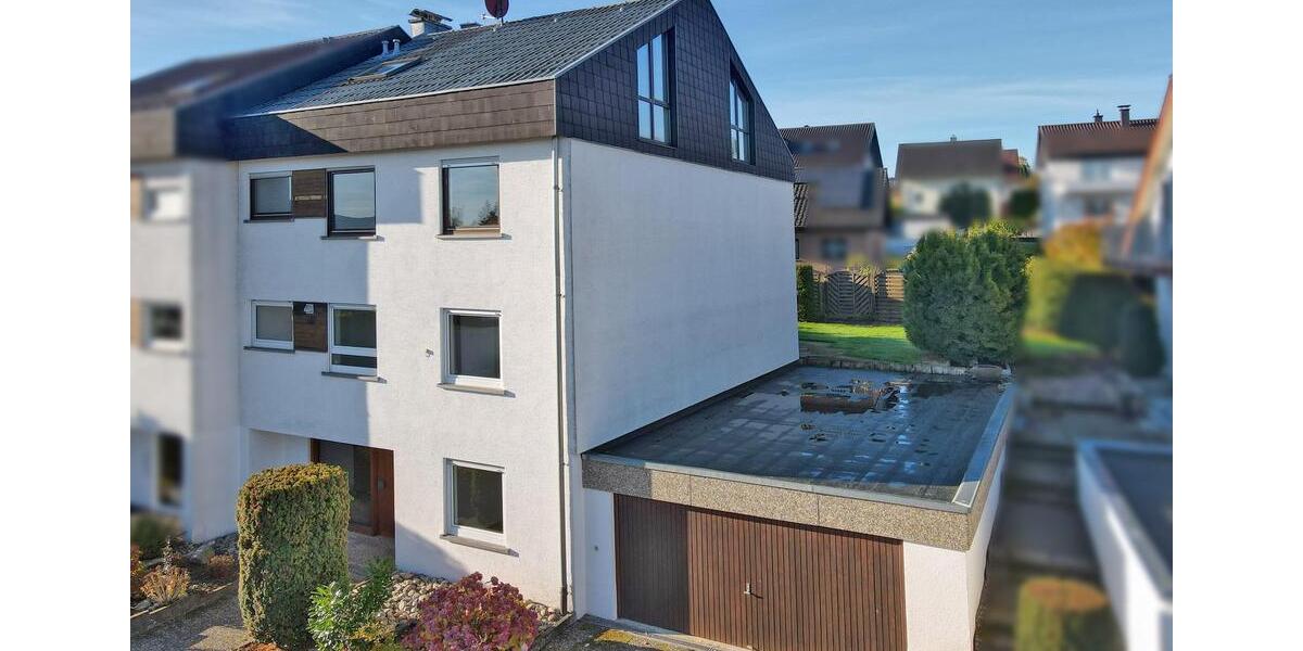 Großzügige Doppelhaushälfte mit Sauna & Garten 5 zimmer