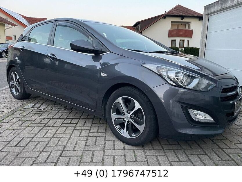 i30