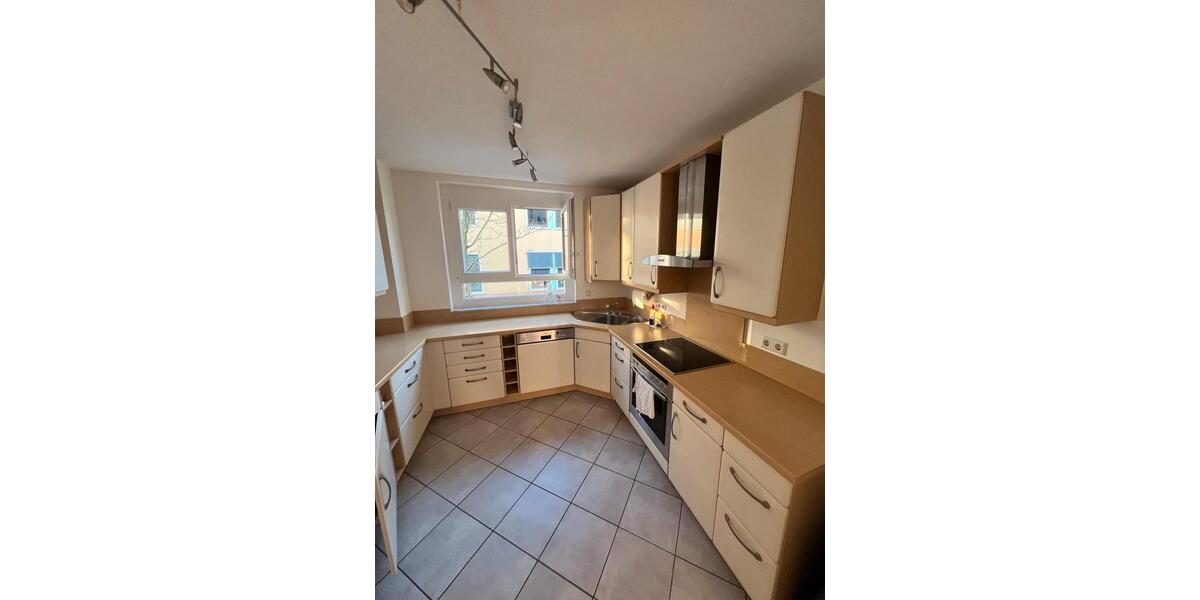 Etagenwohnung Eggenstein-Leopoldshafen Leopoldshafen - 3 Zimmer, 89 m&sup2;, 1.350&euro; | Angebot:26409393