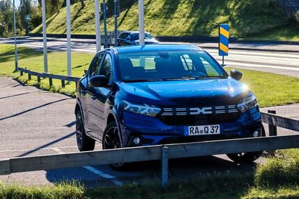 Dacia Sandero 35.000 km 14.349 &euro; Muggensturm 76461