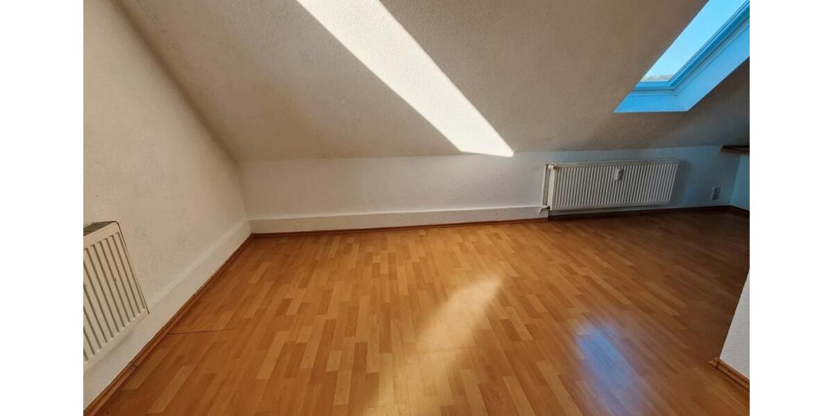 Dachgeschoßwohnung Pfinztal - 2 Zimmer, 34 m&sup2;, 109.000&euro; | Angebot:26995854