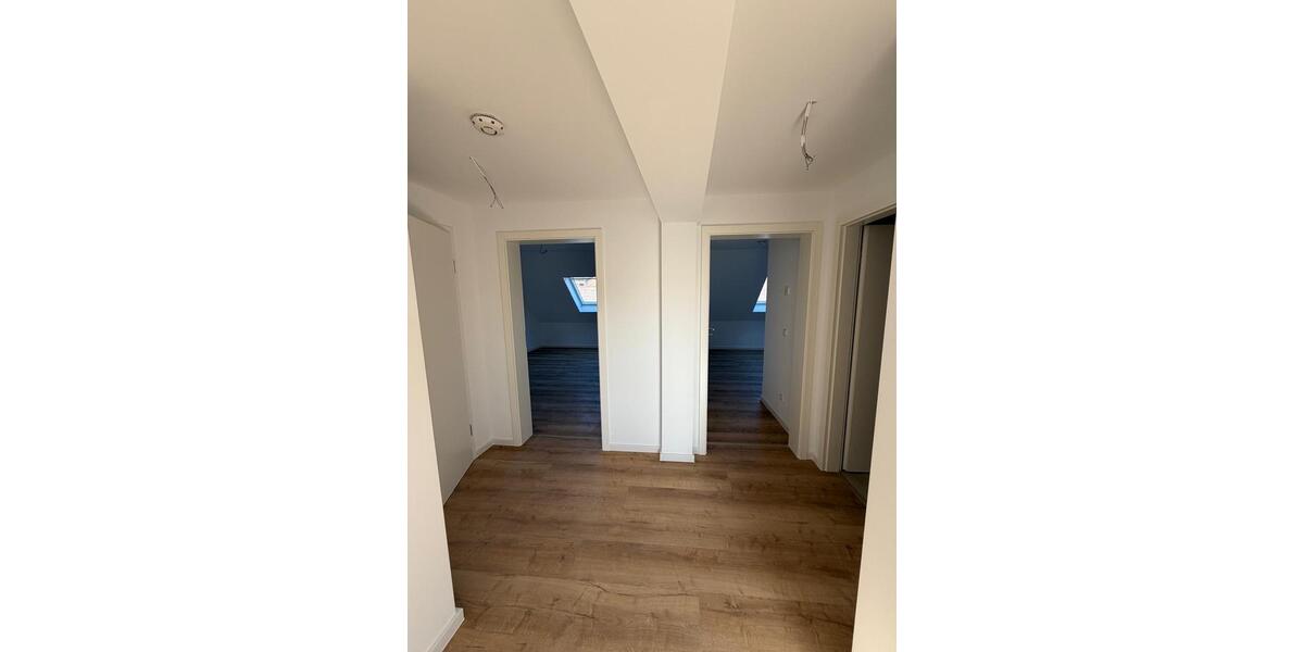 Maisonettenwohnung Bruchsal - 4 Zimmer, 103 m&sup2;, 1.300&euro; | Angebot:26548677