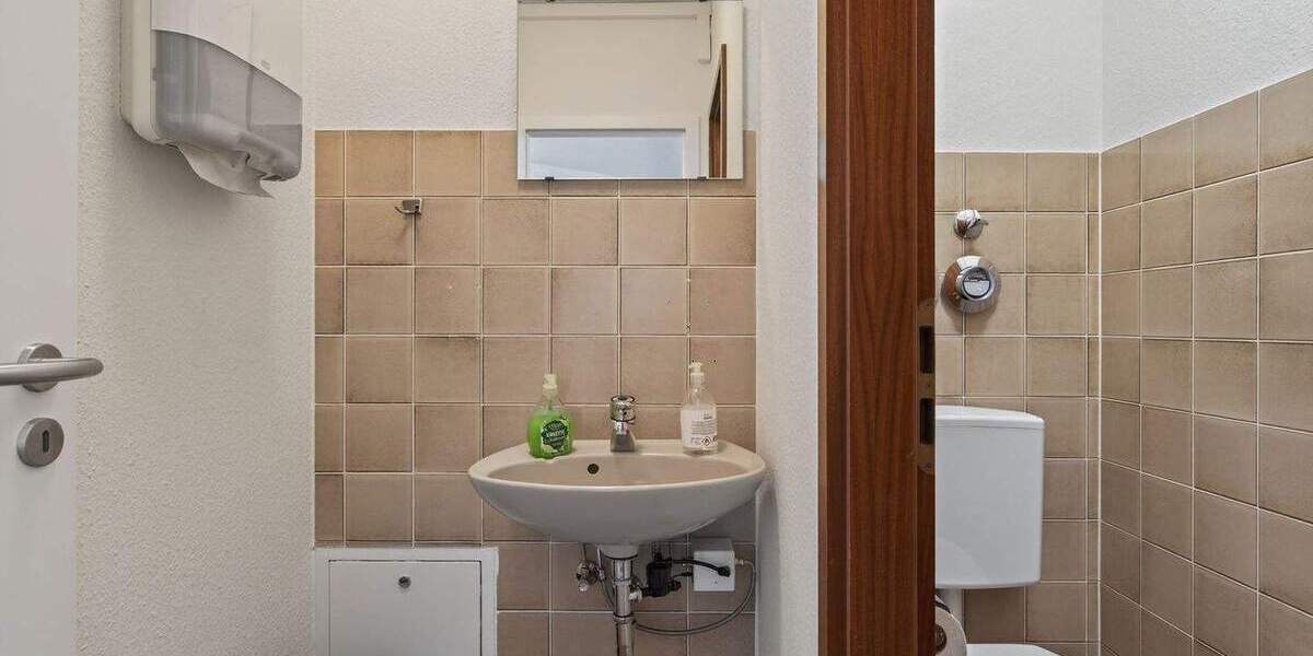 Gewerbeobjekt Rastatt - 2 Zimmer, 70 m&sup2;, 139.000&euro; | Angebot:25798906