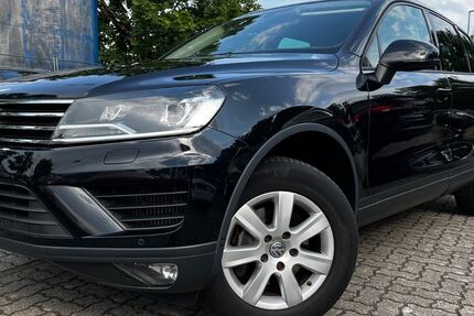 VW Touareg 147.000 km 19.999 &euro; Forst 76694