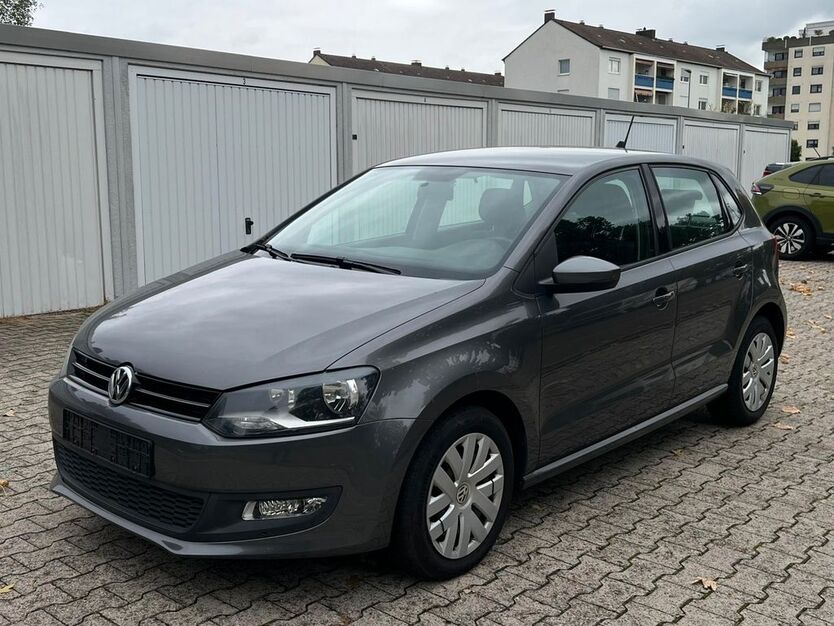 VW Polo 113.311 km 7.300 € Karlsruhe 76133