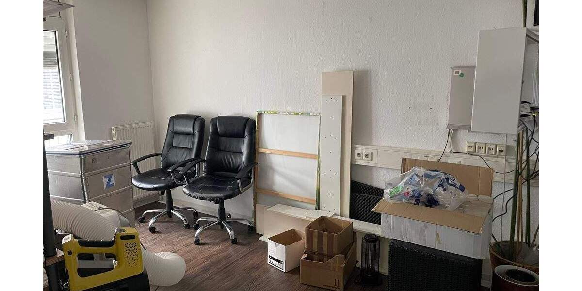 Bürofläche in zentraler Lage, 4-5 separate Büroräume + großer Empfangsbereich etc... 7 zimmer