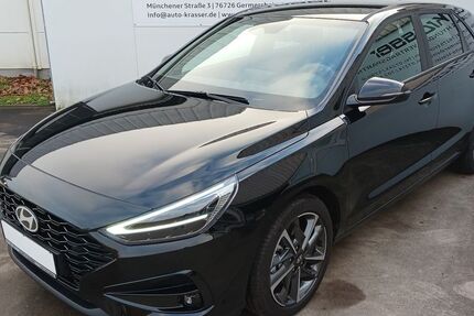 Hyundai i30 2.300 km 25.590 &euro; Ettlingen 76275