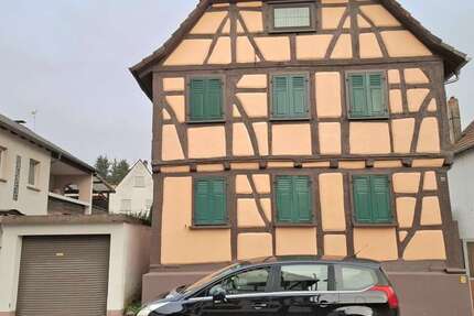 Haus zum Kaufen in Herxheim bei LandauPfalz 325.000 € 128.63 m² 8 zimmer