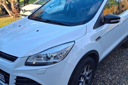 Ford Kuga 145.100 km 7.990 &euro; Birkenfeld 75217
