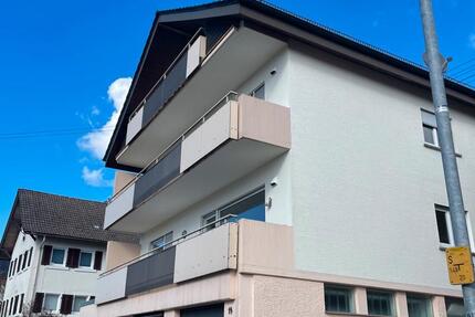 Wohnung Baden-Baden Baden - 4 Zimmer, 110 m&sup2;, 1.200&euro; | Angebot:25297149