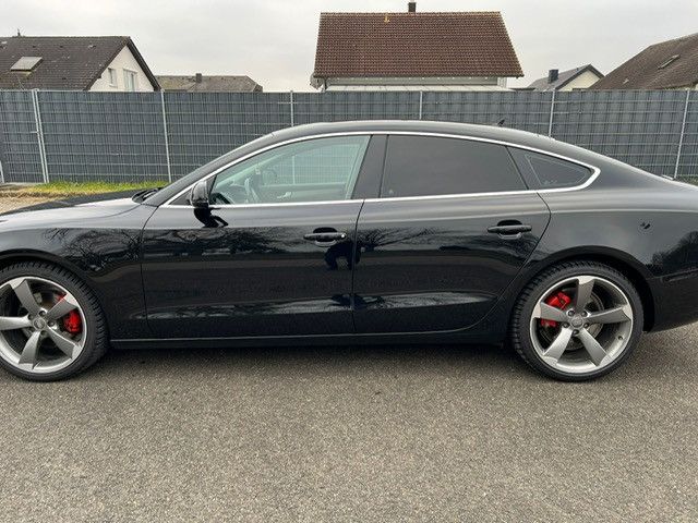 Audi A5 242.000 km 9.400 &euro; Karlsdorf-Neuthard 76689