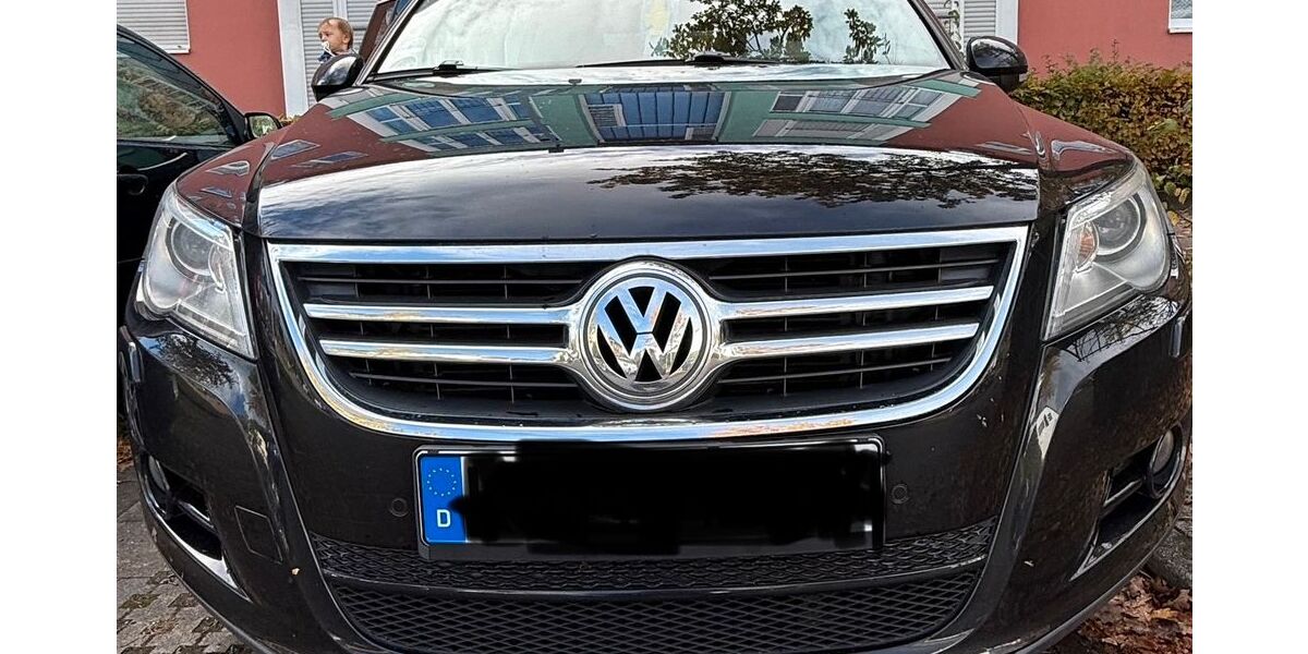 VW Tiguan 157.000 km 7.990 &euro; Karlsruhe 76189