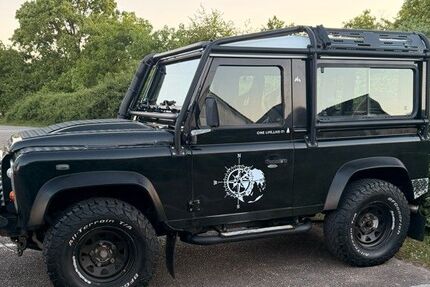 Land Rover Defender 177.500 km 36.000 &euro; Au am Rhein 76474