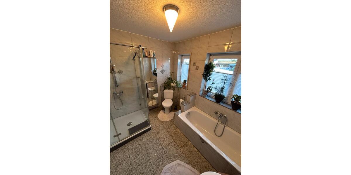 Villa Rastatt - 5 Zimmer, 292 m&sup2;, 1.150.000&euro; | Angebot:27263666