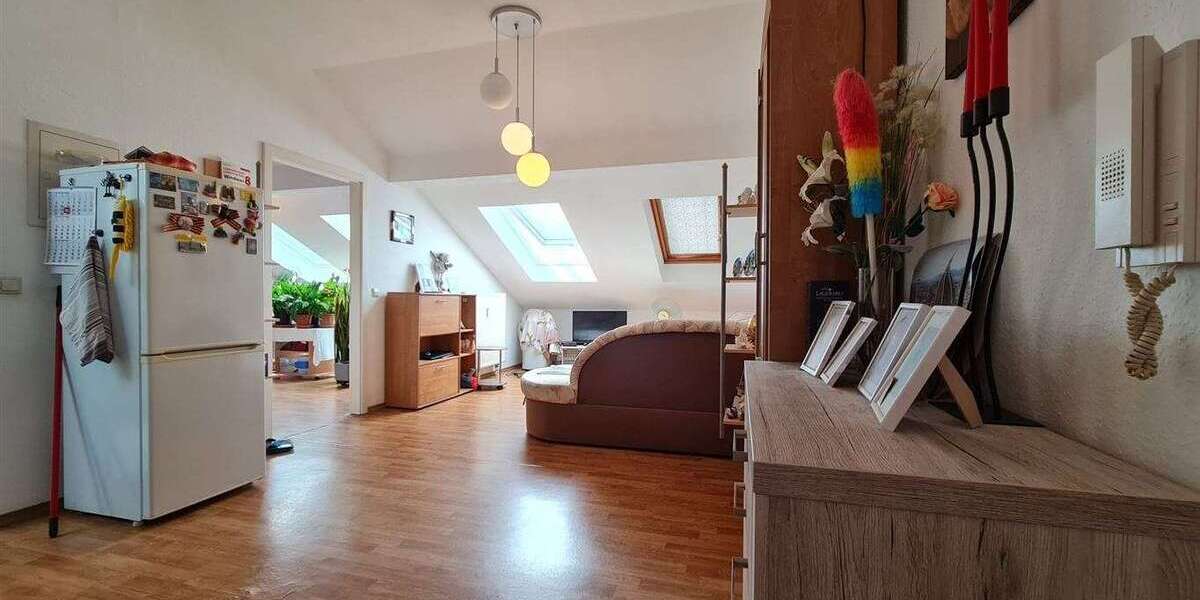 Etagenwohnung Karlsruhe Daxlanden - 2 Zimmer, 48 m&sup2;, 215.000&euro; | Angebot:25855985