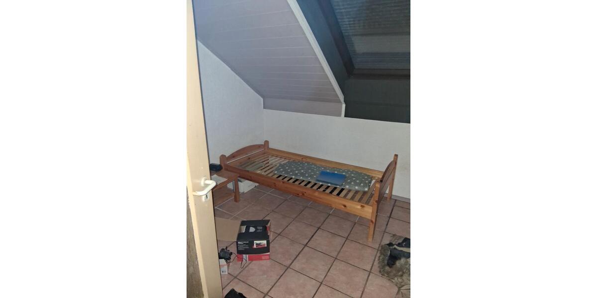 Doppelhaushälfte Stutensee - 3 Zimmer, 100 m&sup2;, 310.000&euro; | Angebot:27081444