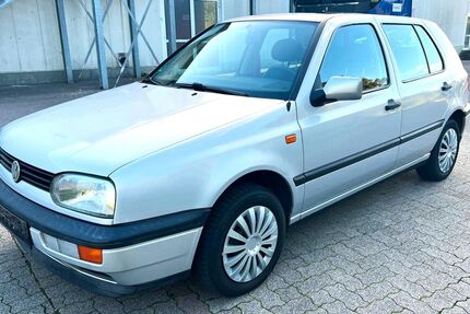 VW Golf 139.200 km 2.300 &euro; Germersheim 76726
