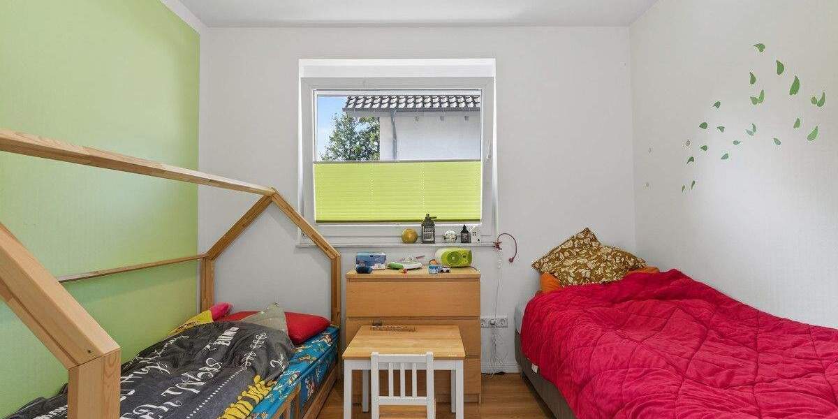 Doppelhaushälfte Malsch - 7 Zimmer, 243 m&sup2;, 775.000&euro; | Angebot:24860356