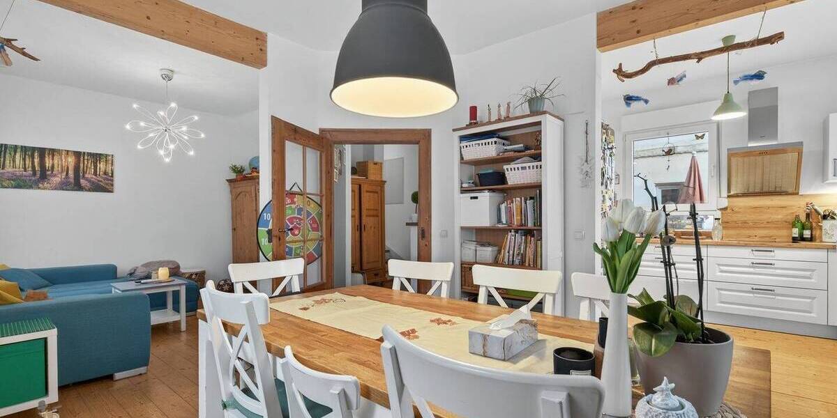 Einfamilienhaus Herxheim bei Landau/Pfalz Herxheim - 8 Zimmer, 216 m&sup2;, 300.000&euro; | Angebot:25680925