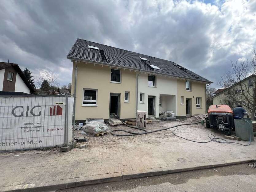 Haus zum Kaufen in Karlsruhe 732.400 € 161 m²