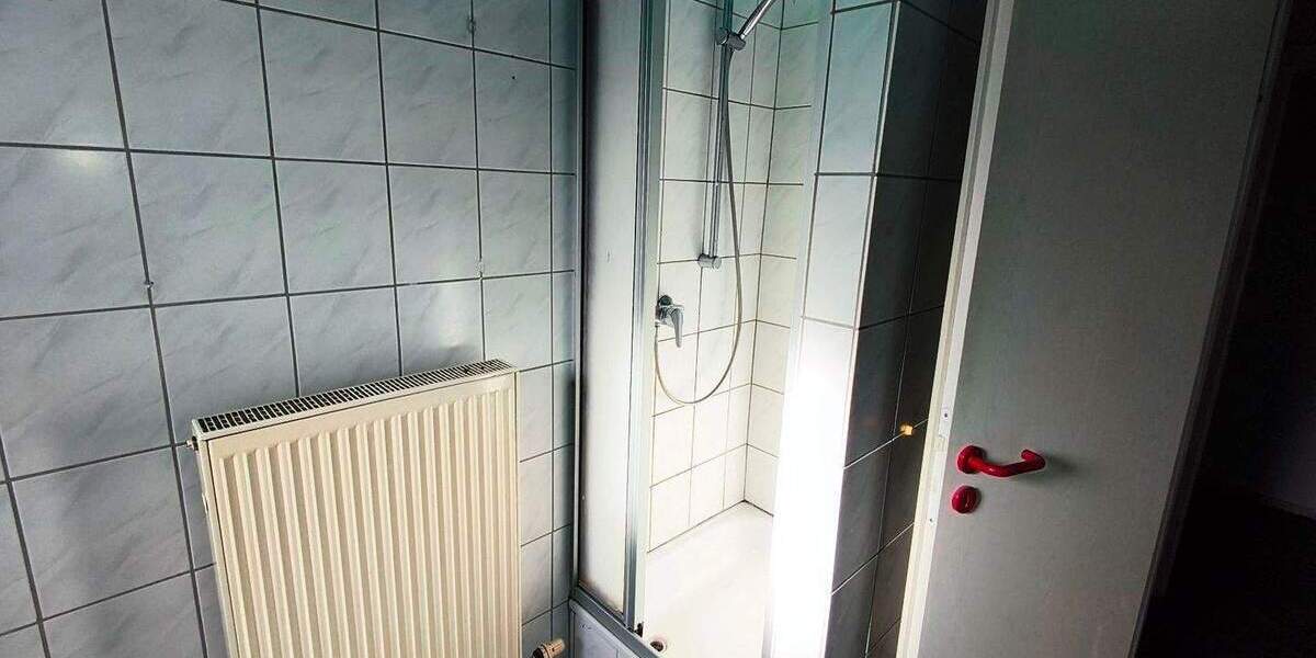 Mehrfamilienhaus, Wohnhaus Remchingen Wilferdingen - 4 Zimmer, 107 m&sup2;, 850&euro; | Angebot:25748636