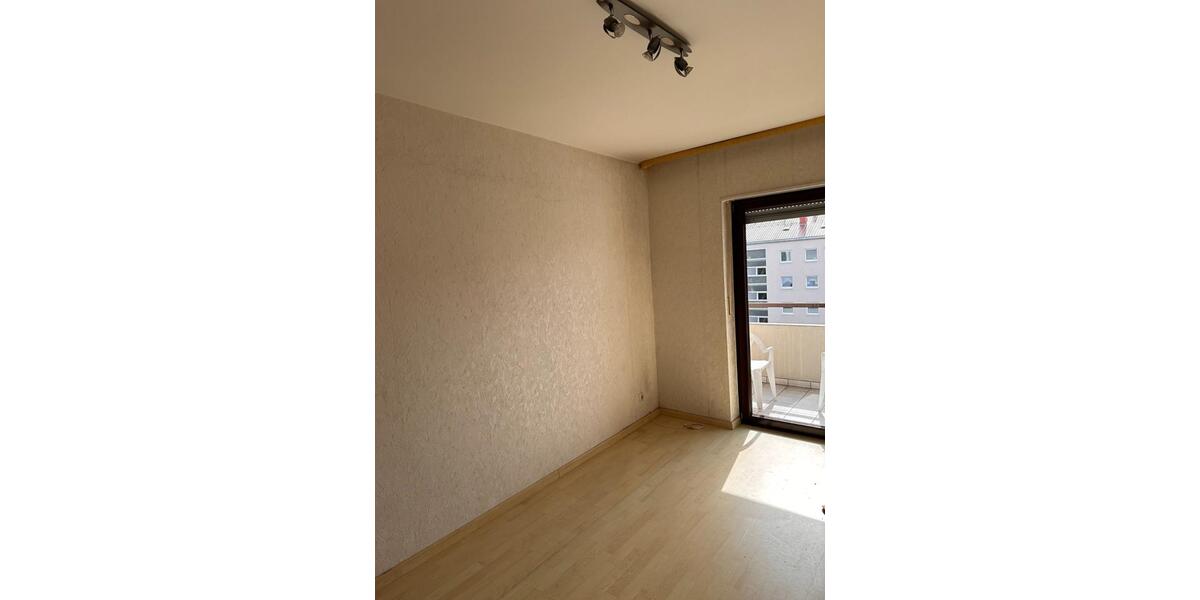 Etagenwohnung Karlsruhe Innenstadt-Ost - 3 Zimmer, 80 m&sup2;, 355.000&euro; | Angebot:24652706