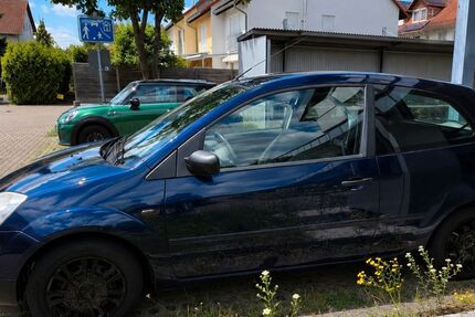 Ford Fiesta 215.000 km 850 &euro; Eggenstein-Leopoldshafen 76344