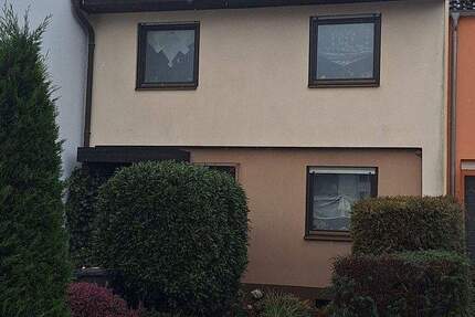 Haus Ettlingen Schöllbronn - 5 Zimmer, 134 m&sup2;, 440.000&euro; | Angebot:25051118