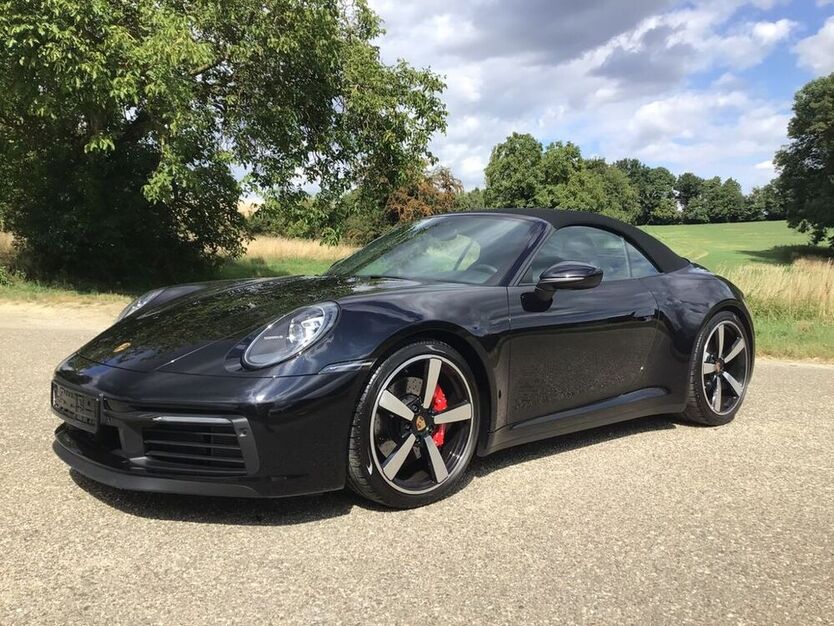 992