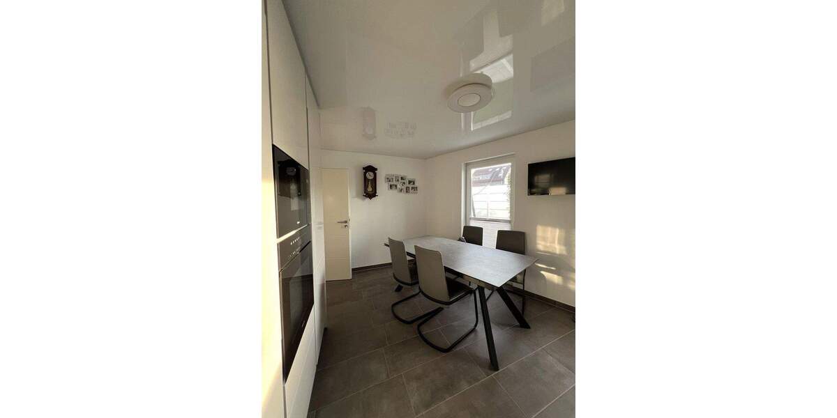 Etagenwohnung Ettlingen - 4 Zimmer, 106 m&sup2;, 690.000&euro; | Angebot:24670158