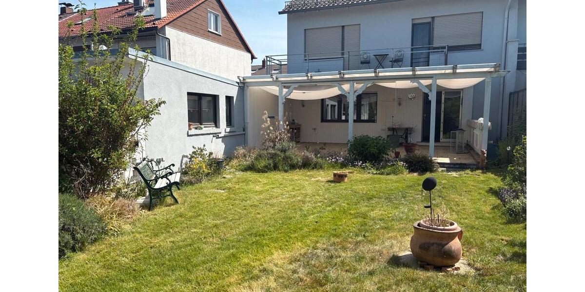 Reihenhaus Karlsruhe Knielingen - 6 Zimmer, 160 m&sup2;, 680.000&euro; | Angebot:26754138