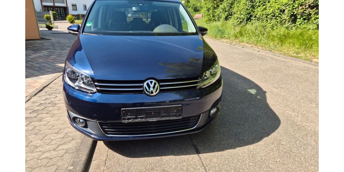 VW Touran 159.800 km 11.800 &euro; Gondelsheim 75053