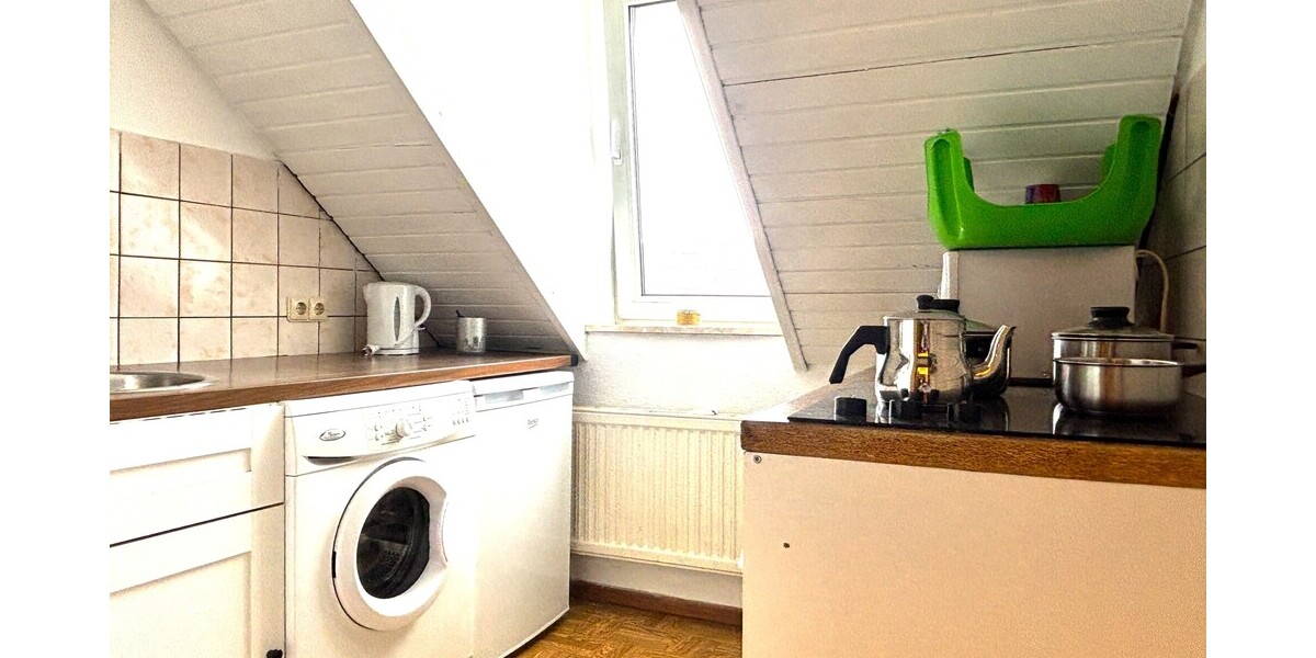 Zentrales Wohnen: 2 Zimmer in möblierter 2-Zimmer WG in Karlsruhe - Etagenwohnung Karlsruhe Südstadt | Angebot:27437680