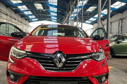 Renault Megane 79.800 km 9.900 &euro; Durmersheim 76448